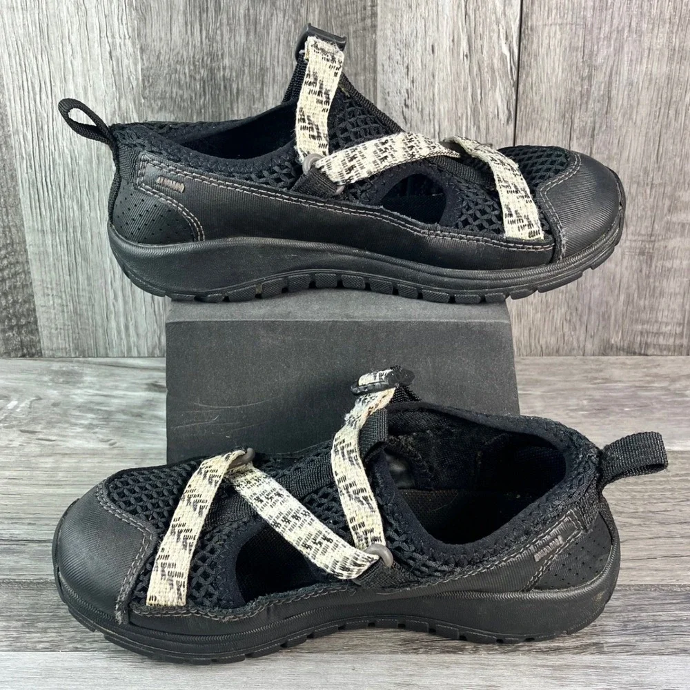 Chaco Odyssey Kids Water Shoes Black Mesh Closed Toe Youth US 1 J180279